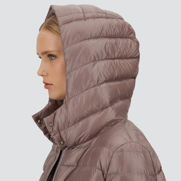 Herno RESORT BOMBER JACKET IN NYLON ULTRALIGHT - Picture 2 of 12